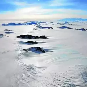 Teoria Antártica: Rumo à Borda da Terra